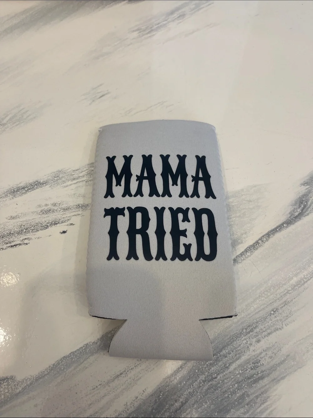 NWOT Mama Tried White/Black Can Cooler Koozie